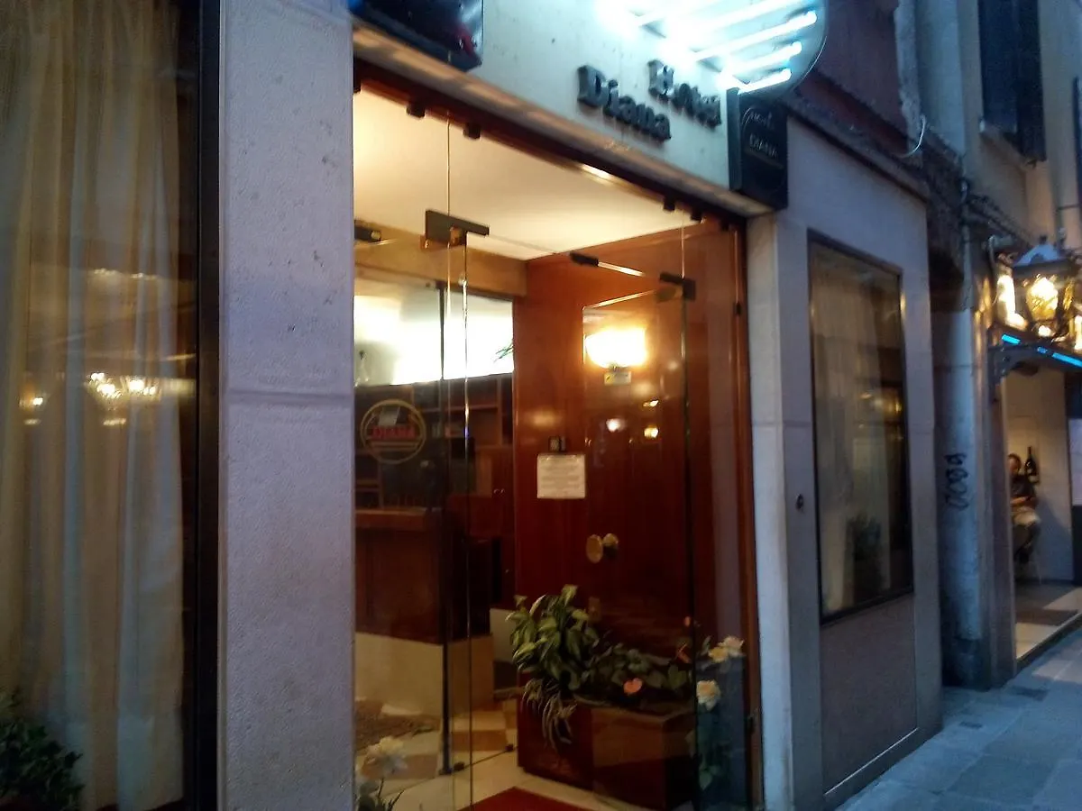 Hotel Diana Venecia 3*,  Italia