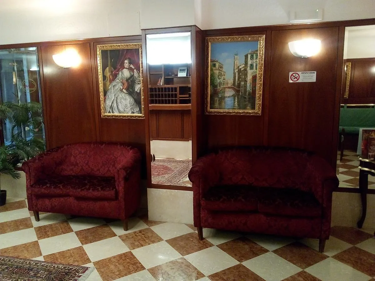 ***  Hotel Diana Venecia Italia