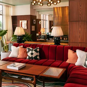 The Hoxton, Hotel Rom