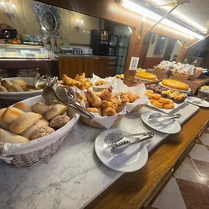Otel Fontana, Venedik