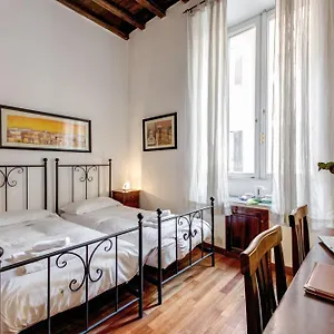 Nova Domizia 2* Roma