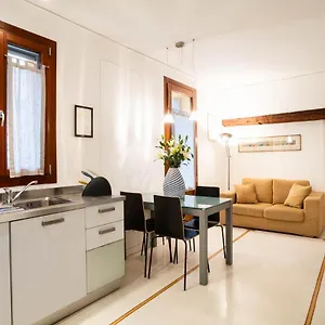Salmaso Apartament