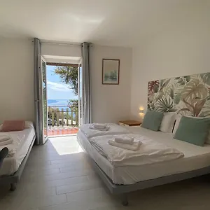 Ca' Ai Tigli 2*, Tignale Italië