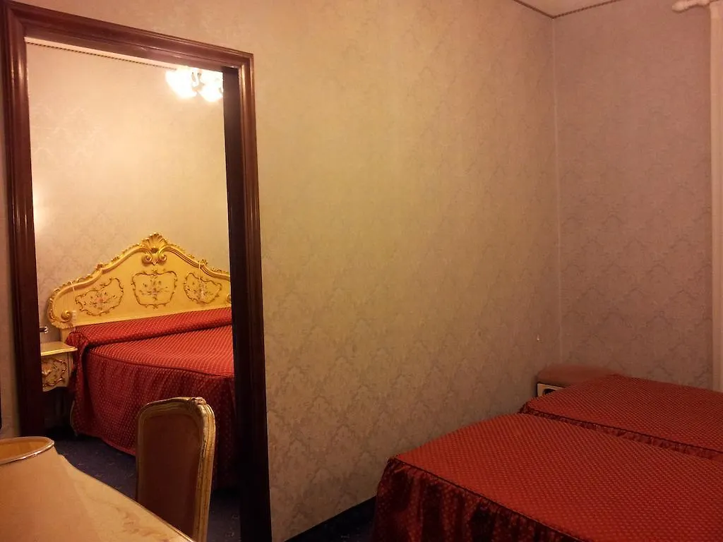 Hotel Diana Wenecja 3*,