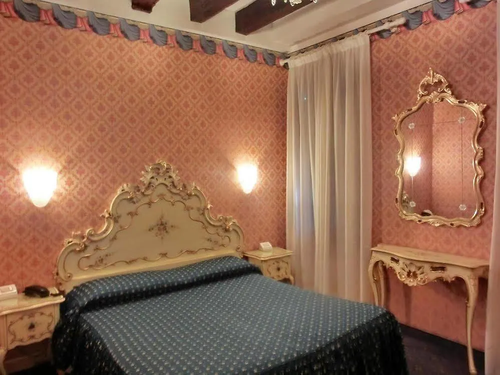 Hotel Diana Venedig Italien